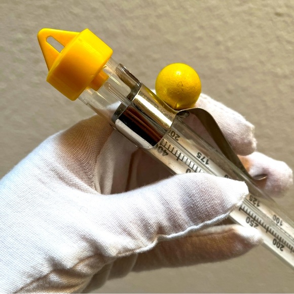 Cooking Thermometer. Frying,Candy Making & more. Kitchen equipment.Clips on. - Picture 4 of 8